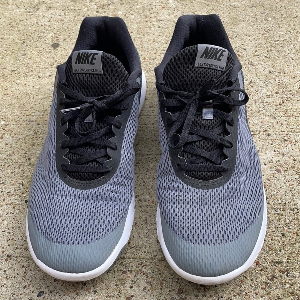 Men’s Nike running shoes